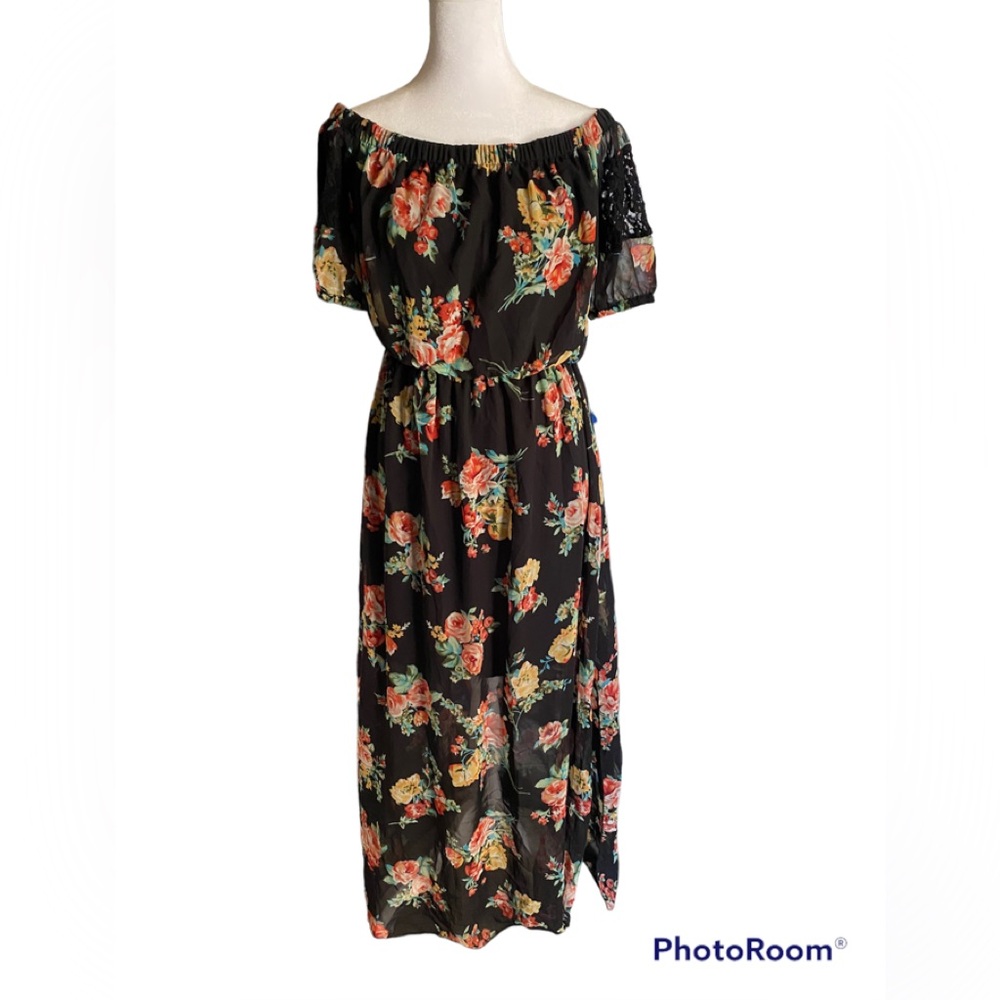 Love Ryan Los Angeles Rose Dress